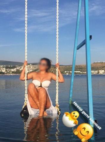 Tarsus Zarif ve Kızıl Saçlı Eskort Kız — 